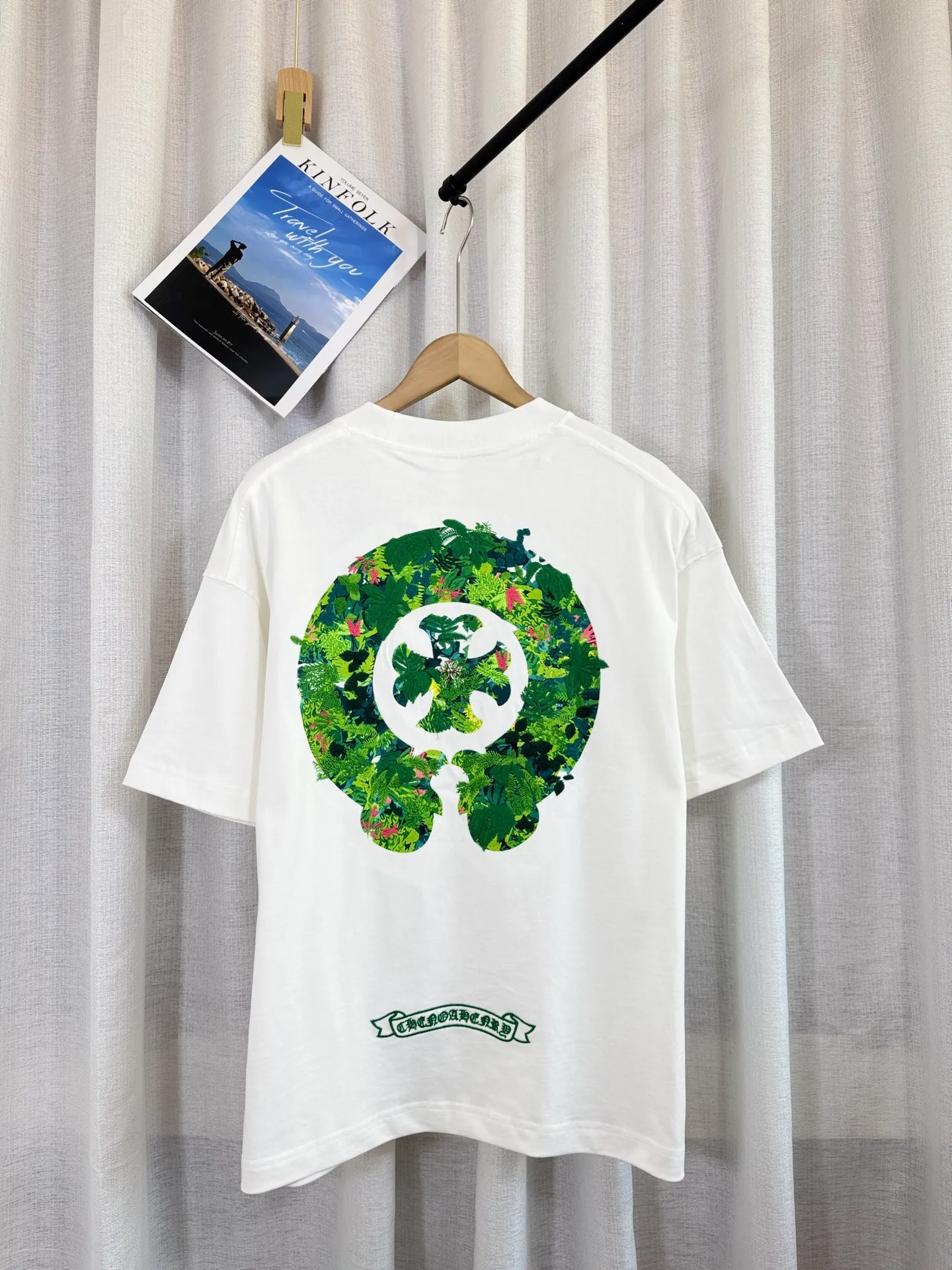 P210 ch high version Chrome Hearts 2025 spring and summer new horseshoe cross print washed appliqué short-sleeved T-shirt, fabric: 26 double yarns, 320 grams weight, electronic 3D printing, compass embroidery Printing process: compass embroidery Color: black white Size: S M L XL Style number: 5169